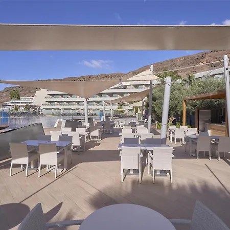 Hotel Radisson Blu & Spa, Gran Canaria Mogan 5*