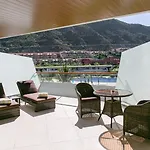 Radisson Blu & Spa, Gran Canaria Mogan Szálloda 5*